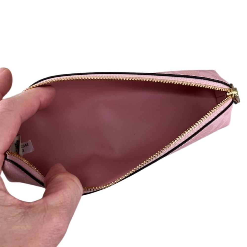 Notebook & Pencil Case In Signature Canvas In Powder Pink & Smooth Leather - Picture 6 of 6